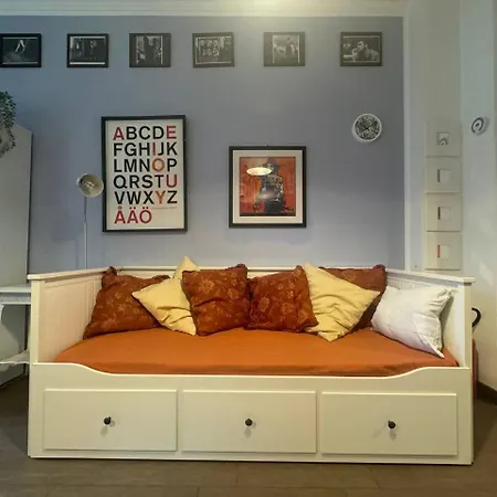 Casa Dante Vicino Metropolitana