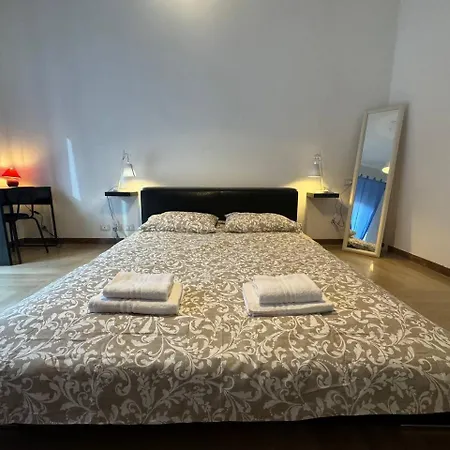 Apartament Casa Dante Vicino Metropolitana *